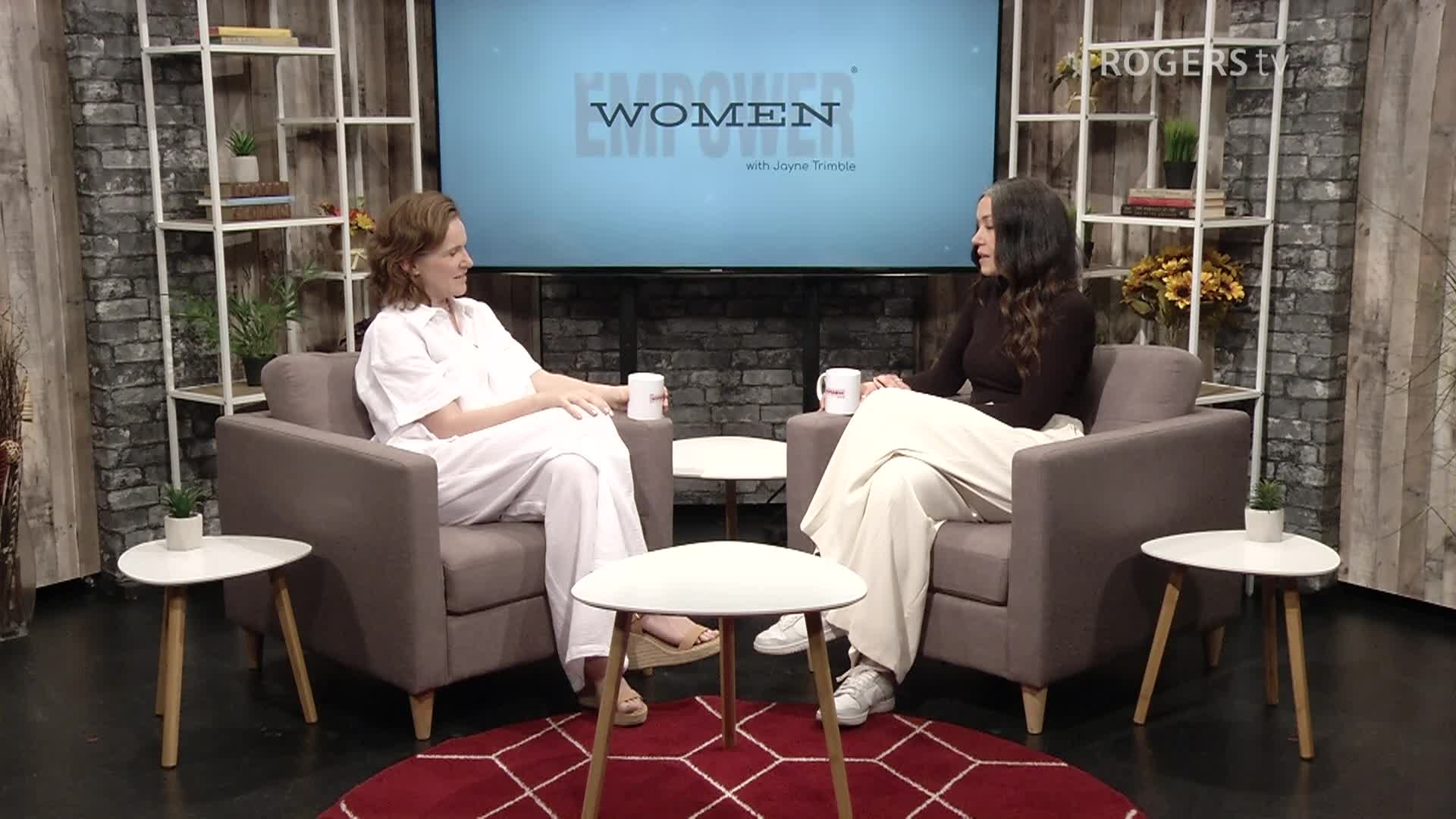 The Empower Women Show with Caitrin Hodson - You Might Recognise Her.